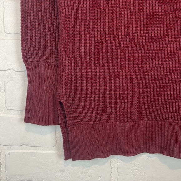 NWT J.Crew Burgundy Waffle Knit Textured Turtleneck Sweater XS - Picture 3 of 9